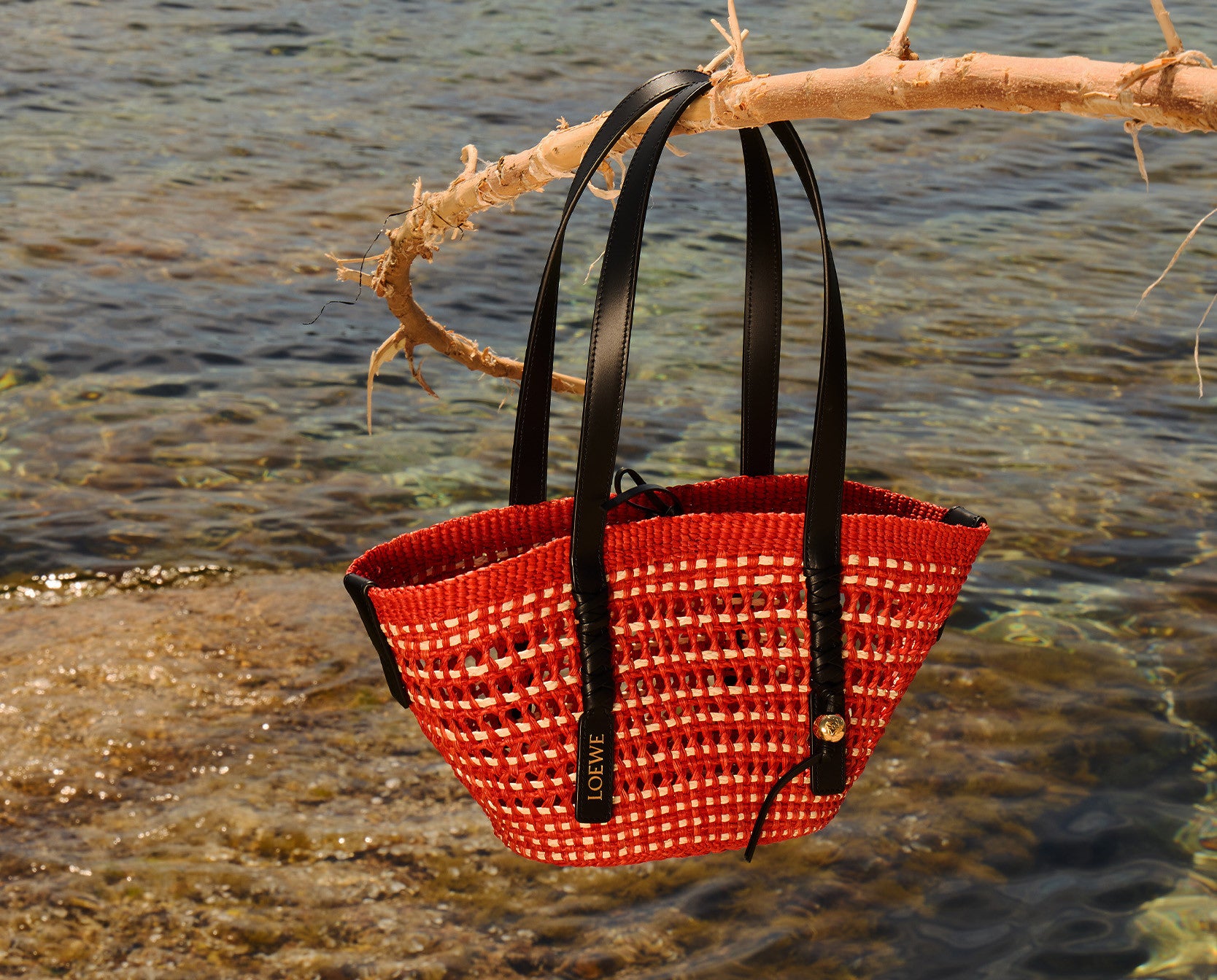 Miu Miu Raffia effect woven tote bag – Luisa World
