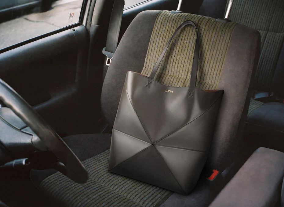 GUCCI Medium leather-trimmed woven tote bag – Luisa World
