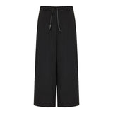 Cropped trousers