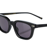 Oval-frame sunglasses