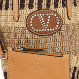 VLogo Signature small raffia bucket bag