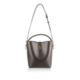 Le 37 leather bucket bag