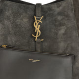 Le 5 à 7 Supple small suede shoulder bag