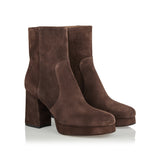 VLogo platform boots