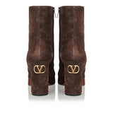 VLogo platform boots