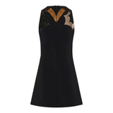Sleeveless dress with collane embroidery