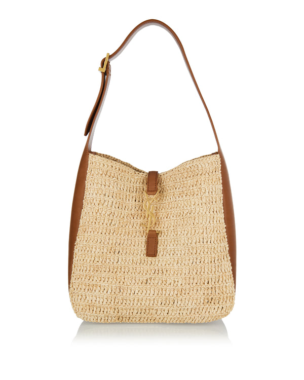Le 5 à 7 supple small raffia shoulder bag