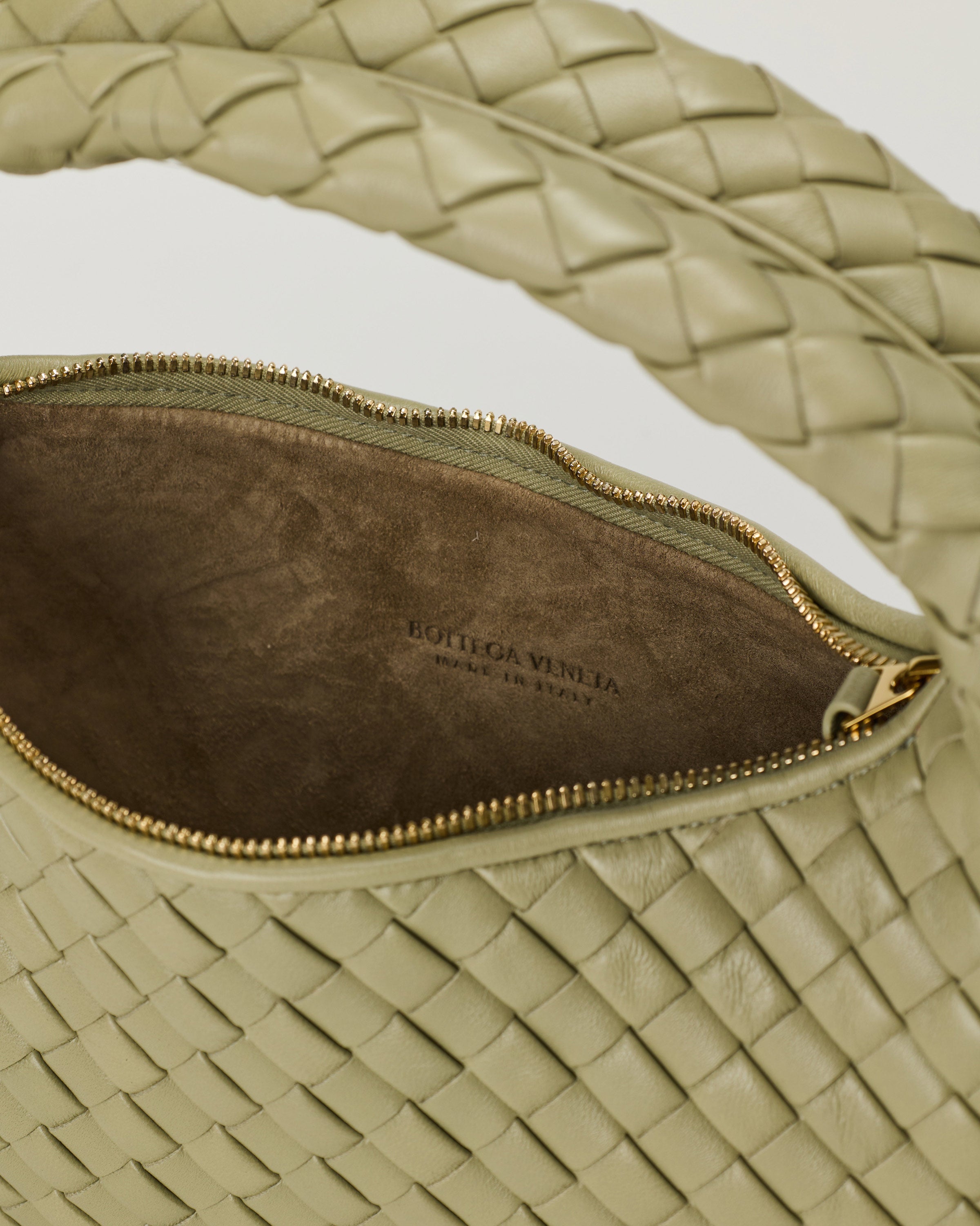 Bottega Veneta Veneta small intrecciato bag – Luisa World