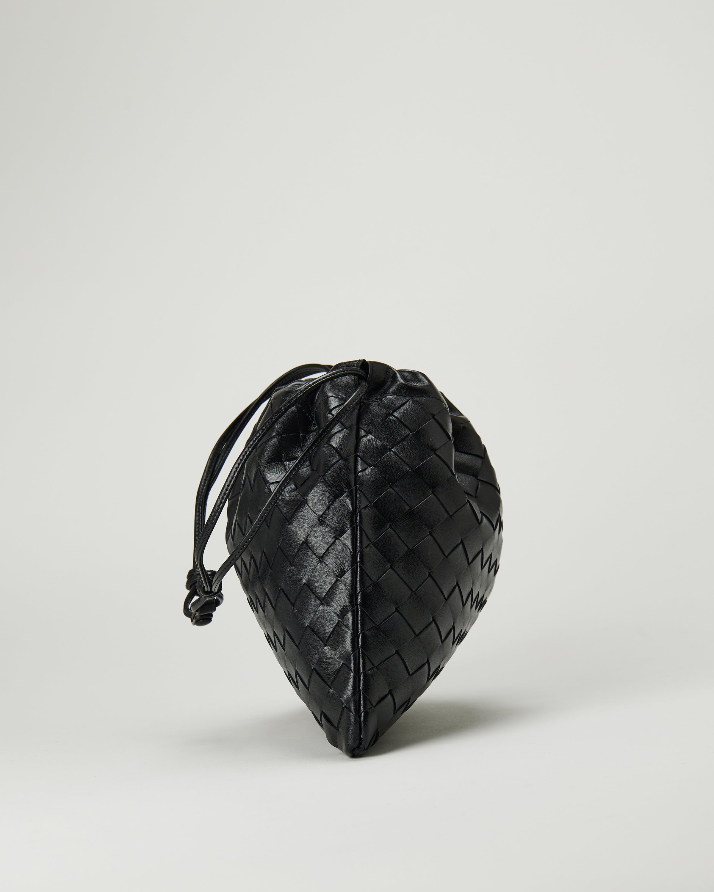 Bottega Veneta Dustbag Intrecciato leather pouch – Luisa World