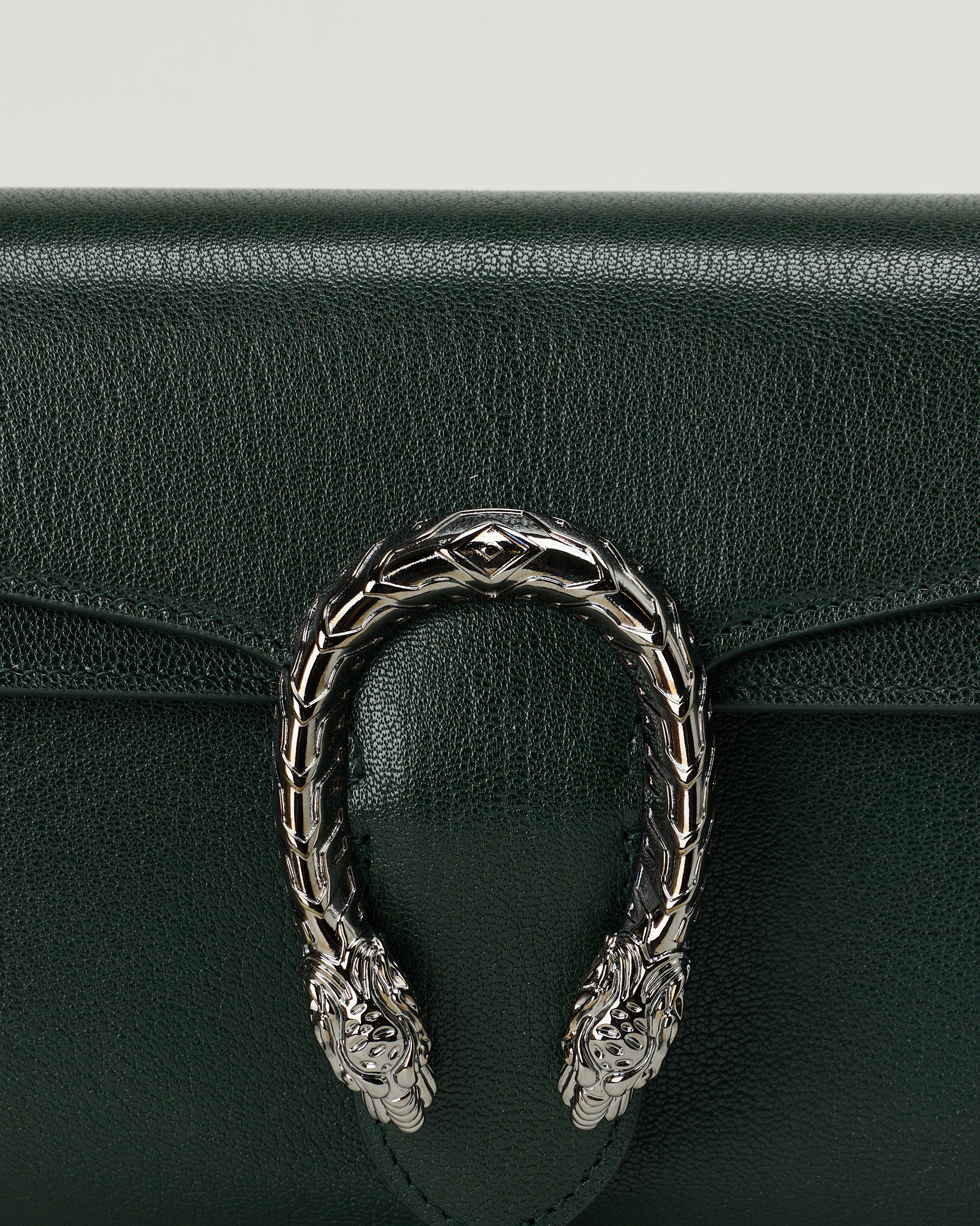 Gucci Dionysus medium shoulder bag – Luisa World