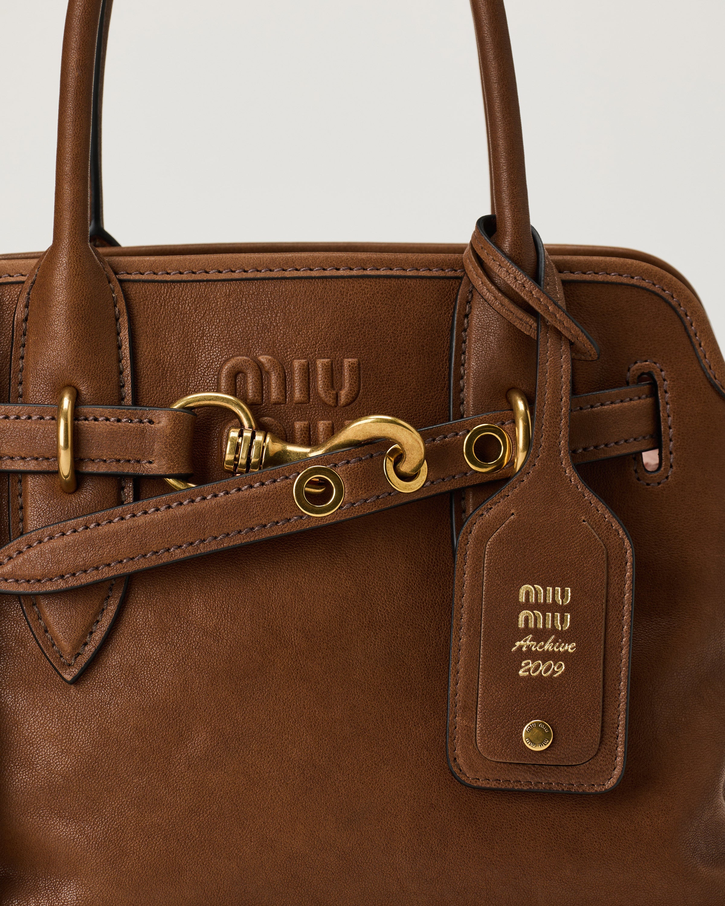 Miu Miu Aventure small leather shoulder bag – Luisa World