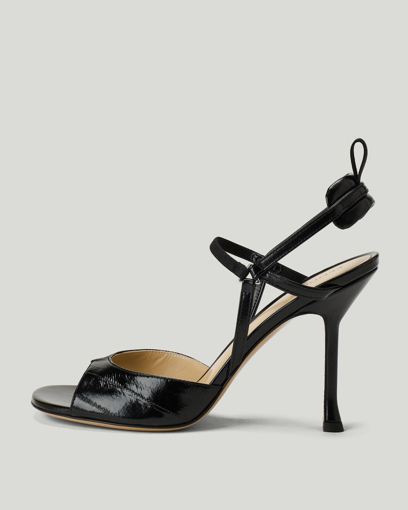 Fendi Very Colibrì leather sandals