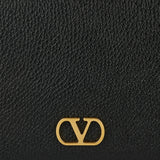 VLogo leather clutch